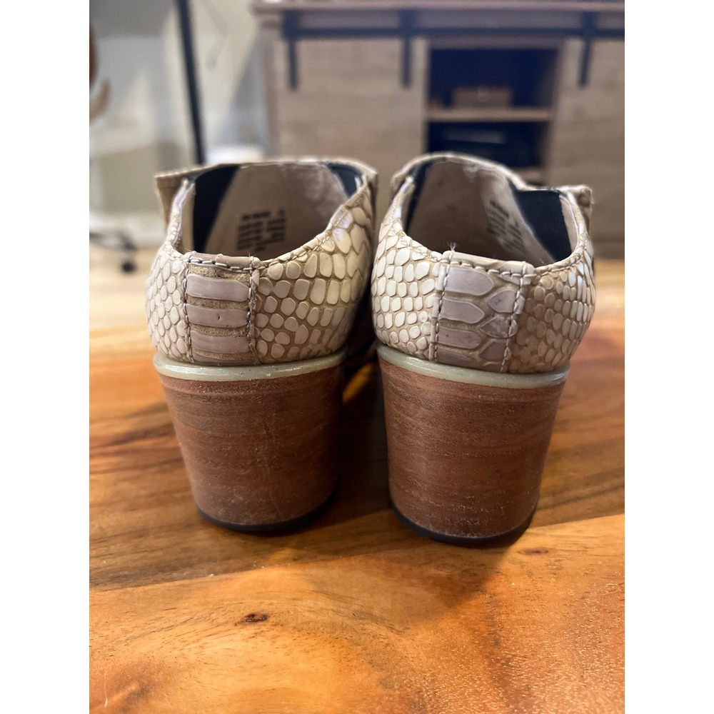 Freebird Shae Cream Snake Print Leather Ankle Booties Heeled Women's Size 8 - Picture 5 of 7